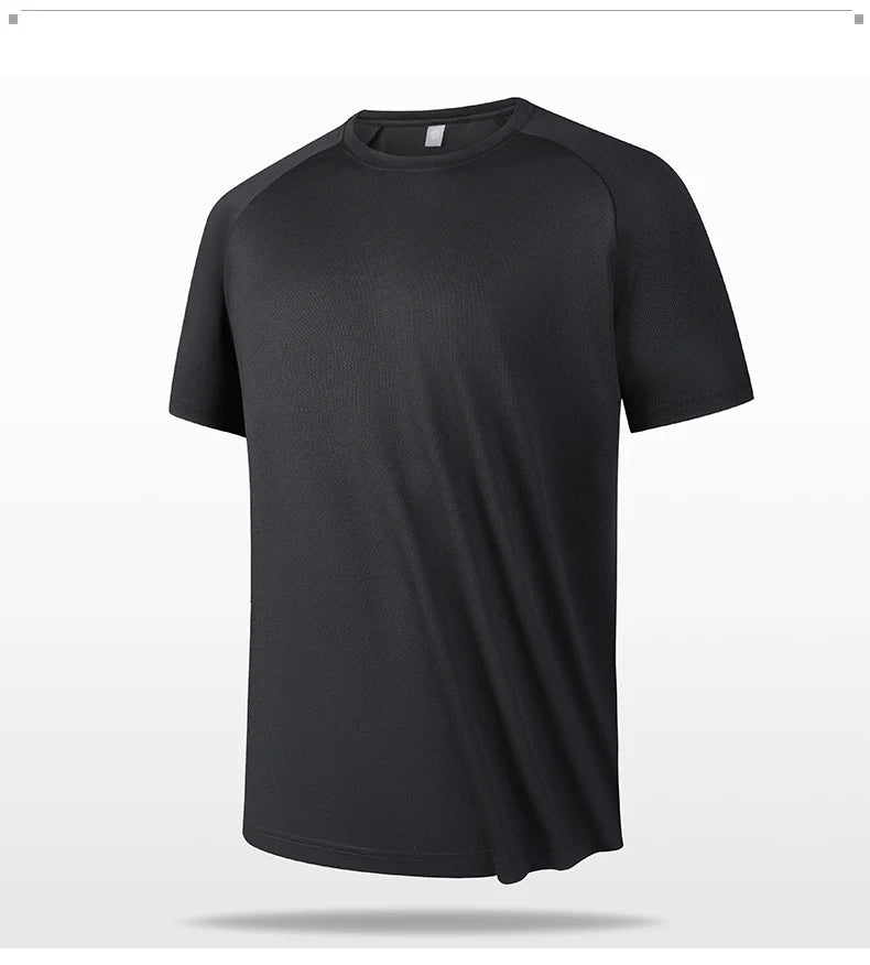 Black casual gym T-shirt