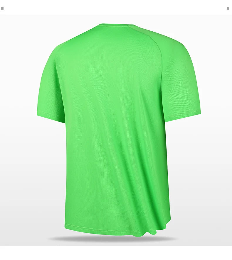 Green comfortable fitness T-shirt